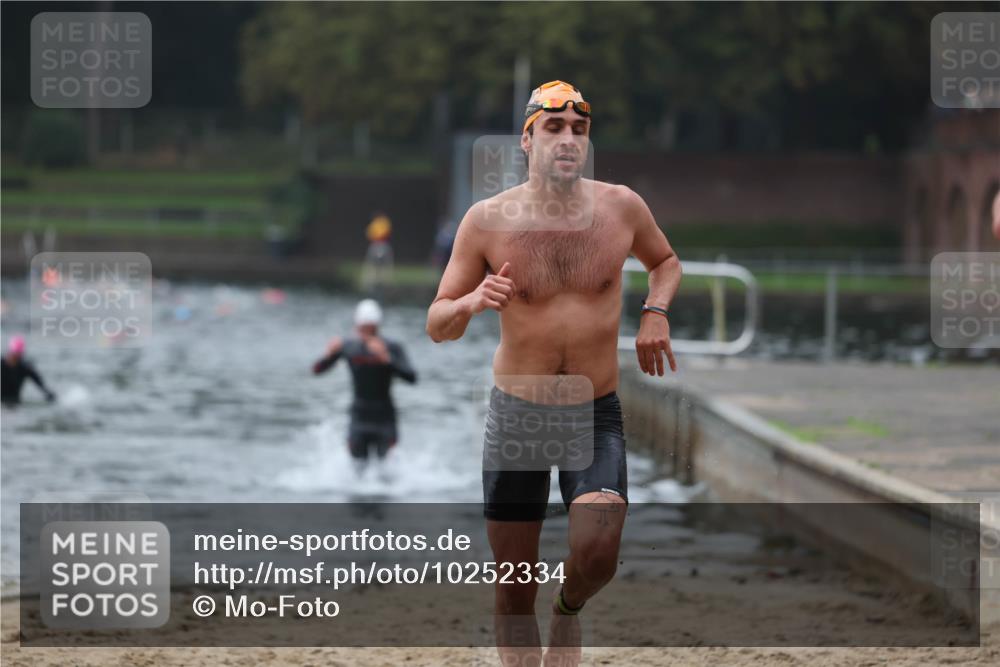 13.09.2026 - Stadtparktriathlon Mo-Foto http://msf.ph/oto/10252334 13.09.2026 09:45:26 Schwimmen 212, 263, 321, 338, 344 meine-sportfotos.de