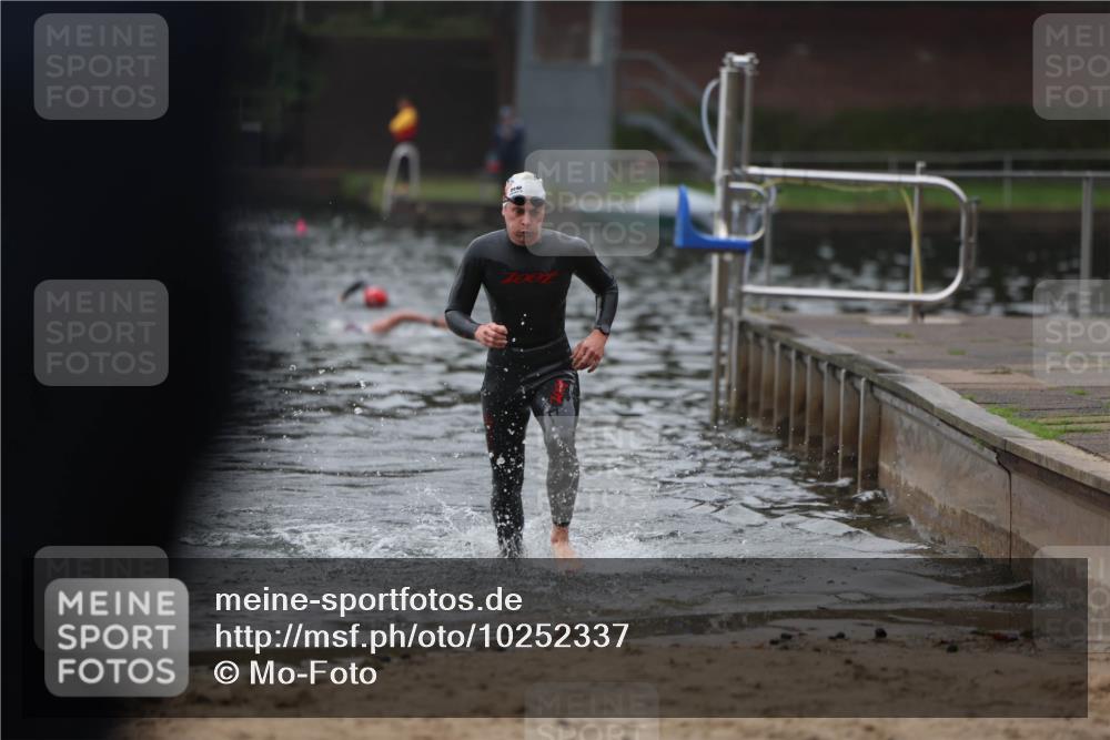 13.09.2026 - Stadtparktriathlon Mo-Foto http://msf.ph/oto/10252337 13.09.2026 09:45:28 Schwimmen 212, 263, 321, 338, 340, 344 meine-sportfotos.de