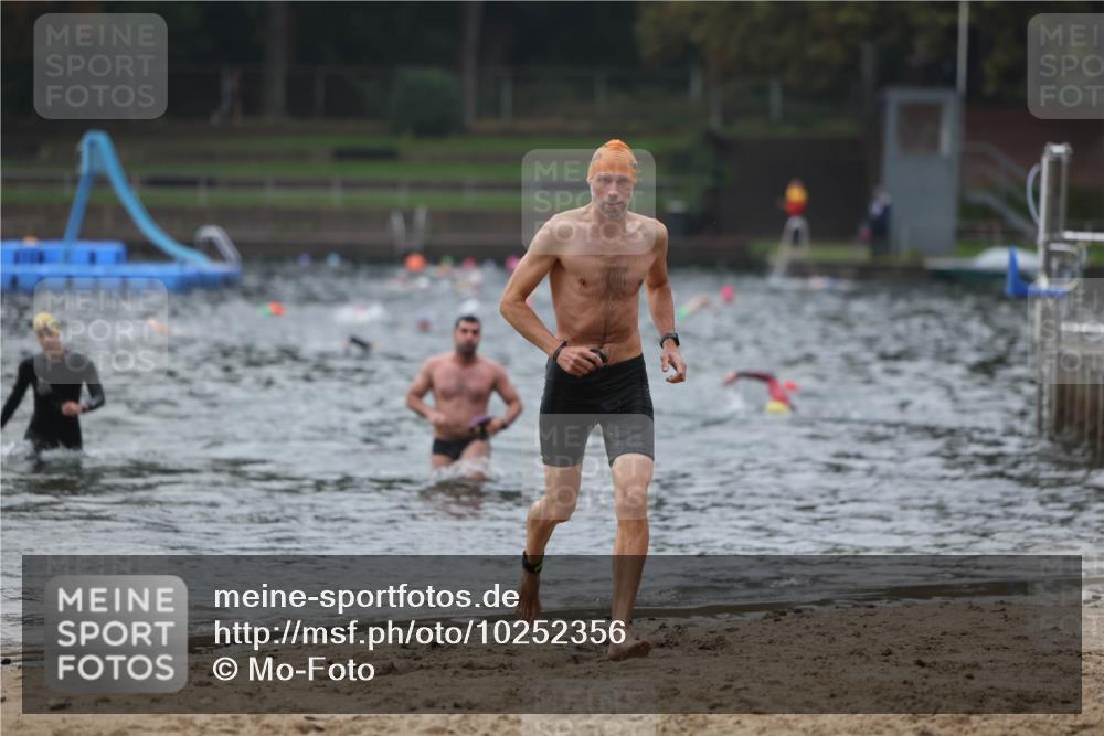 13.09.2026 - Stadtparktriathlon Mo-Foto http://msf.ph/oto/10252356 13.09.2026 09:45:51 Schwimmen 214, 293, 313 meine-sportfotos.de