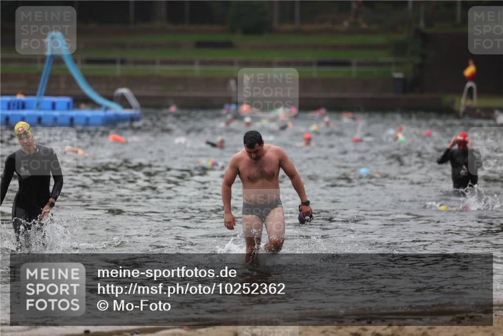 13.09.2026 - Stadtparktriathlon Mo-Foto http://msf.ph/oto/10252362 13.09.2026 09:45:55 Schwimmen 214, 293, 313 meine-sportfotos.de