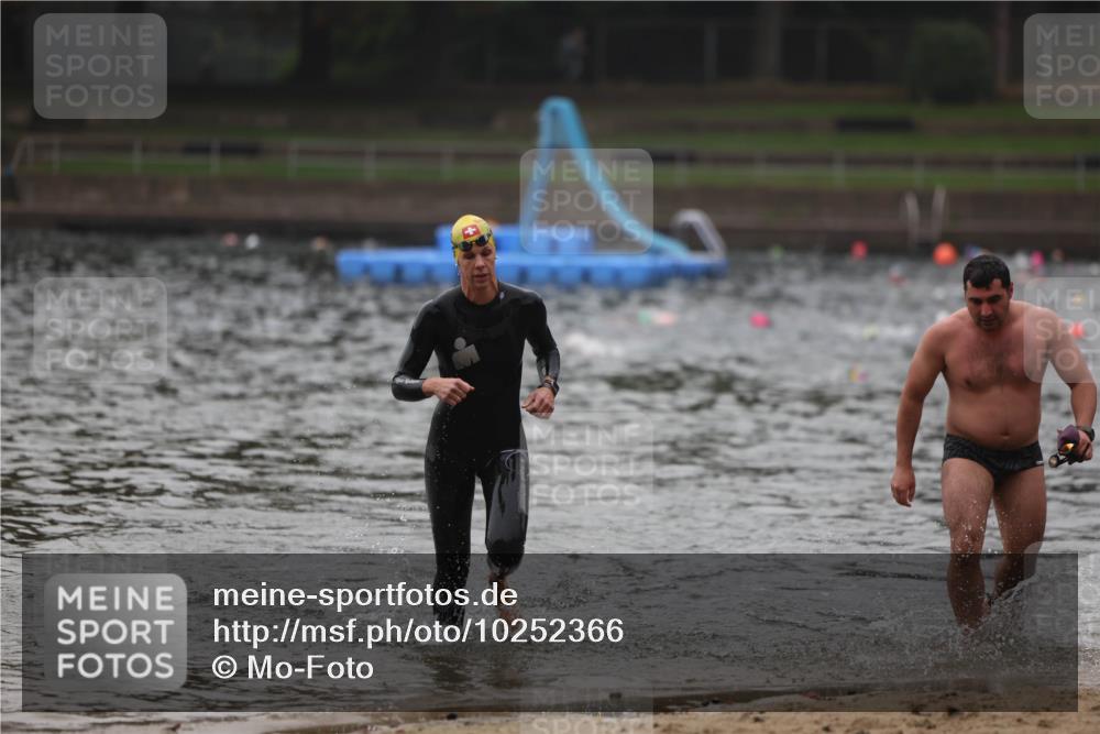 13.09.2026 - Stadtparktriathlon Mo-Foto http://msf.ph/oto/10252366 13.09.2026 09:45:57 Schwimmen 214, 293, 296, 313 meine-sportfotos.de