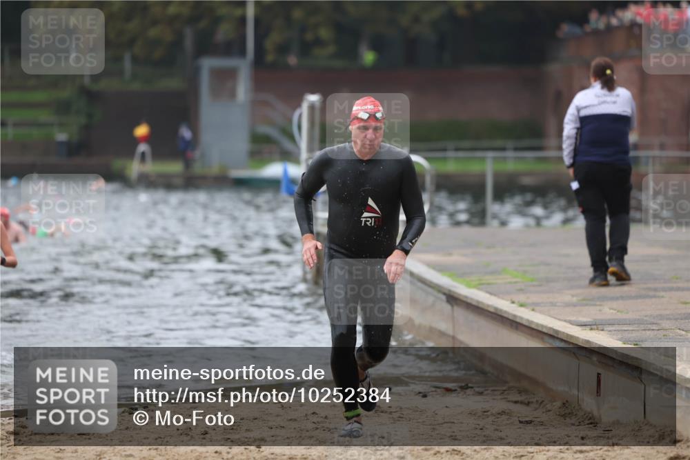 13.09.2026 - Stadtparktriathlon Mo-Foto http://msf.ph/oto/10252384 13.09.2026 09:46:14 Schwimmen 227, 274, 296, 337 meine-sportfotos.de