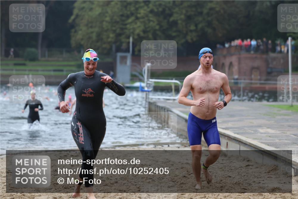 13.09.2026 - Stadtparktriathlon Mo-Foto http://msf.ph/oto/10252405 13.09.2026 09:46:30 Schwimmen 215, 217, 310, 312, 336 meine-sportfotos.de
