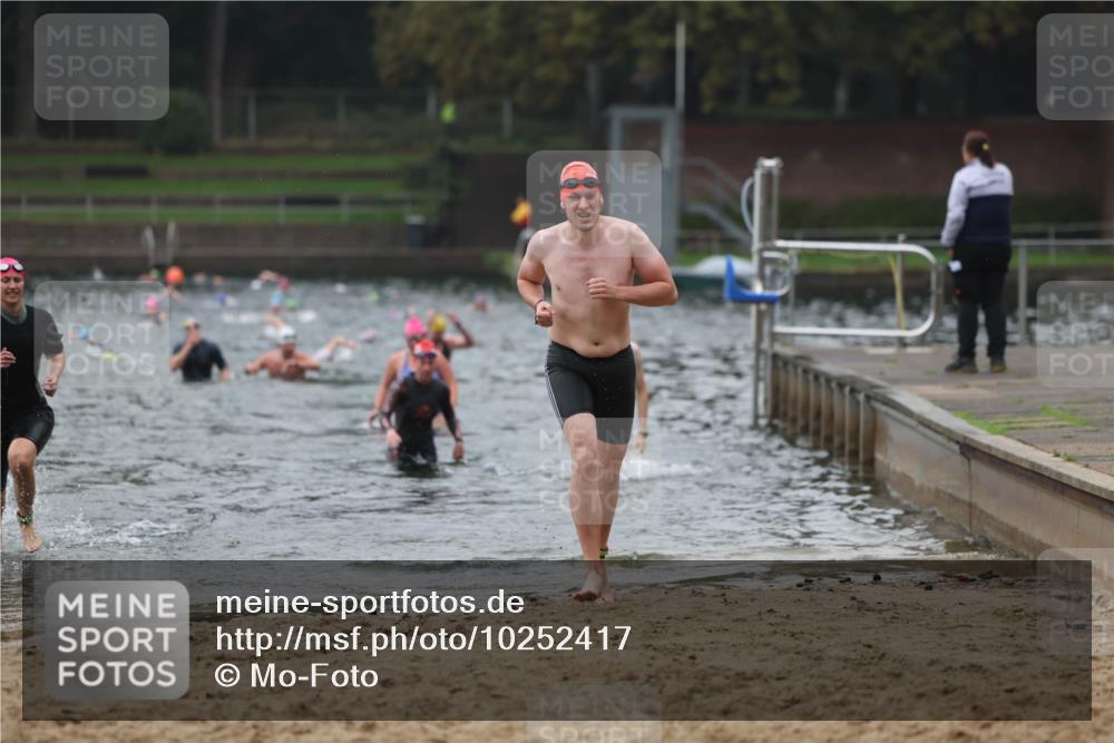 13.09.2026 - Stadtparktriathlon Mo-Foto http://msf.ph/oto/10252417 13.09.2026 09:46:39 Schwimmen 215, 217, 239, 285, 310, 331, 339 meine-sportfotos.de