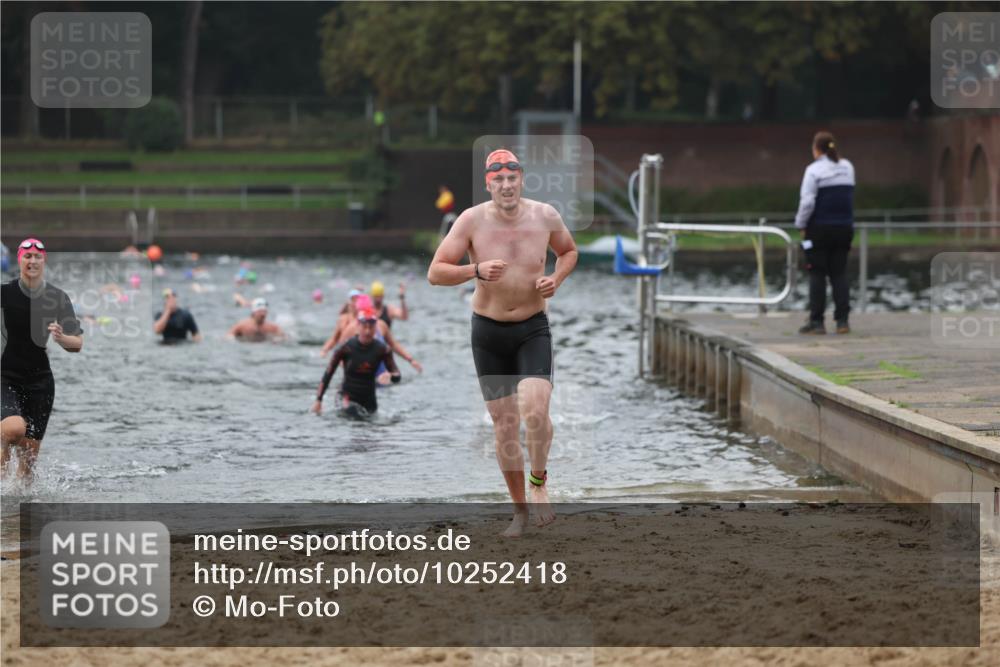 13.09.2026 - Stadtparktriathlon Mo-Foto http://msf.ph/oto/10252418 13.09.2026 09:46:40 Schwimmen 215, 217, 239, 285, 310, 331, 339 meine-sportfotos.de