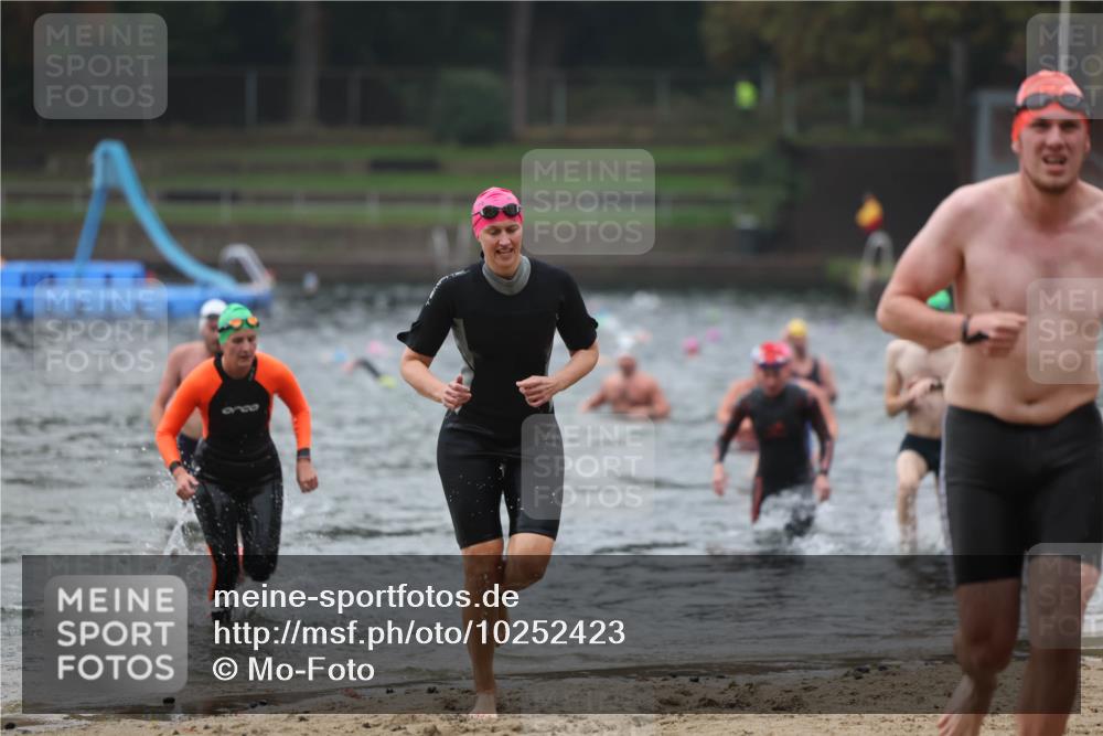 13.09.2026 - Stadtparktriathlon Mo-Foto http://msf.ph/oto/10252423 13.09.2026 09:46:42 Schwimmen 215, 217, 238, 239, 285, 310, 331, 339 meine-sportfotos.de
