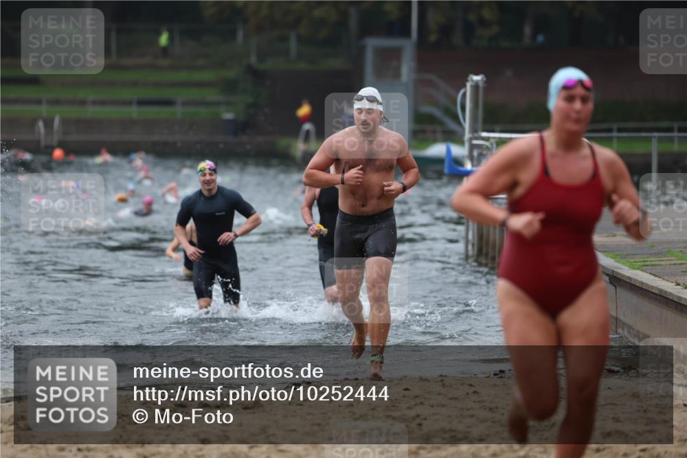 13.09.2026 - Stadtparktriathlon Mo-Foto http://msf.ph/oto/10252444 13.09.2026 09:46:56 Schwimmen 220, 238, 247, 262, 287, 300, 301 meine-sportfotos.de