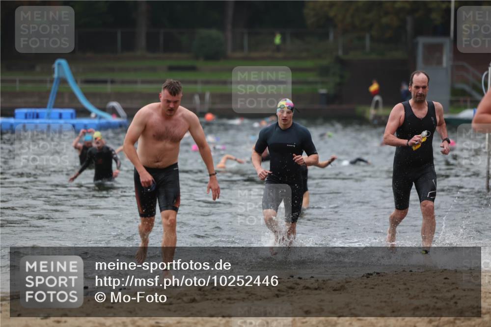 13.09.2026 - Stadtparktriathlon Mo-Foto http://msf.ph/oto/10252446 13.09.2026 09:46:58 Schwimmen 220, 238, 247, 262, 287, 300, 301 meine-sportfotos.de