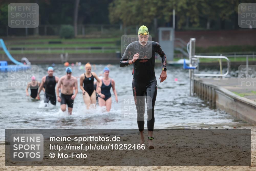 13.09.2026 - Stadtparktriathlon Mo-Foto http://msf.ph/oto/10252466 13.09.2026 09:47:14 Schwimmen 213, 256, 258, 273, 322, 324, 329, 341 meine-sportfotos.de
