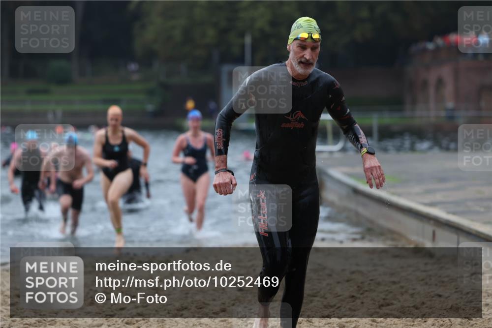 13.09.2026 - Stadtparktriathlon Mo-Foto http://msf.ph/oto/10252469 13.09.2026 09:47:16 Schwimmen 213, 256, 258, 273, 322, 324, 329, 341 meine-sportfotos.de