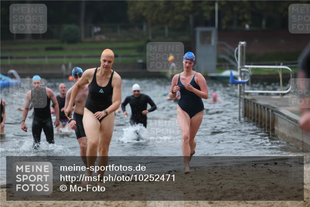 13.09.2026 - Stadtparktriathlon Mo-Foto http://msf.ph/oto/10252471 13.09.2026 09:47:17 Schwimmen 213, 256, 258, 273, 322, 324, 329, 341 meine-sportfotos.de