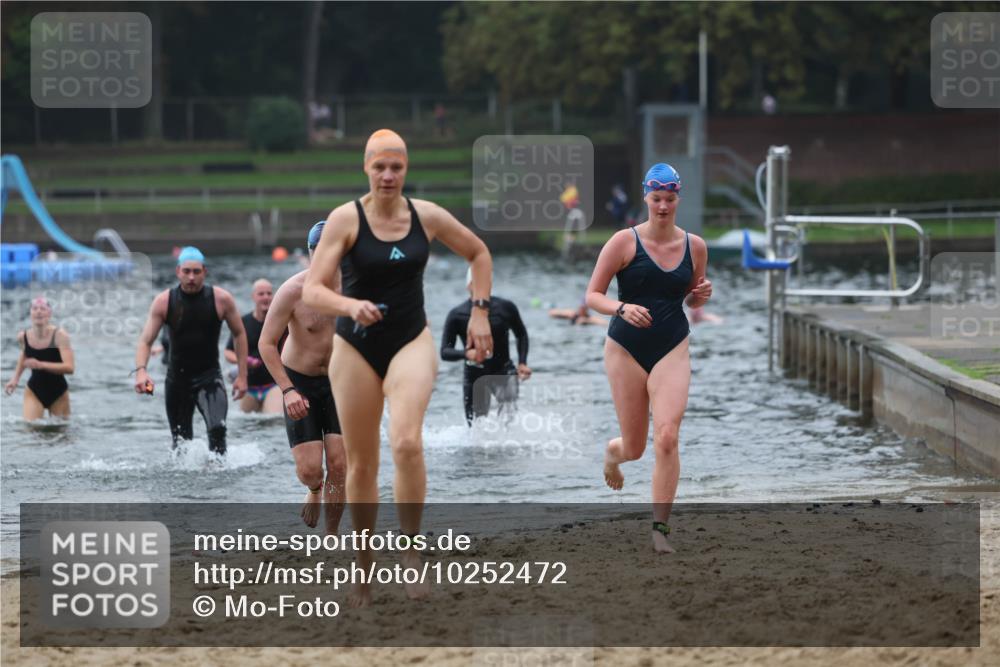 13.09.2026 - Stadtparktriathlon Mo-Foto http://msf.ph/oto/10252472 13.09.2026 09:47:18 Schwimmen 213, 256, 258, 273, 322, 324, 329, 341 meine-sportfotos.de
