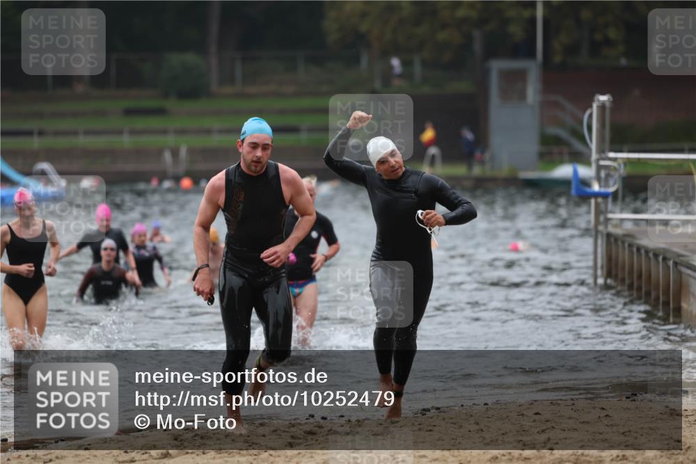 13.09.2026 - Stadtparktriathlon Mo-Foto http://msf.ph/oto/10252479 13.09.2026 09:47:21 Schwimmen 213, 241, 256, 258, 273, 322, 324, 326, 329, 332, 341 meine-sportfotos.de