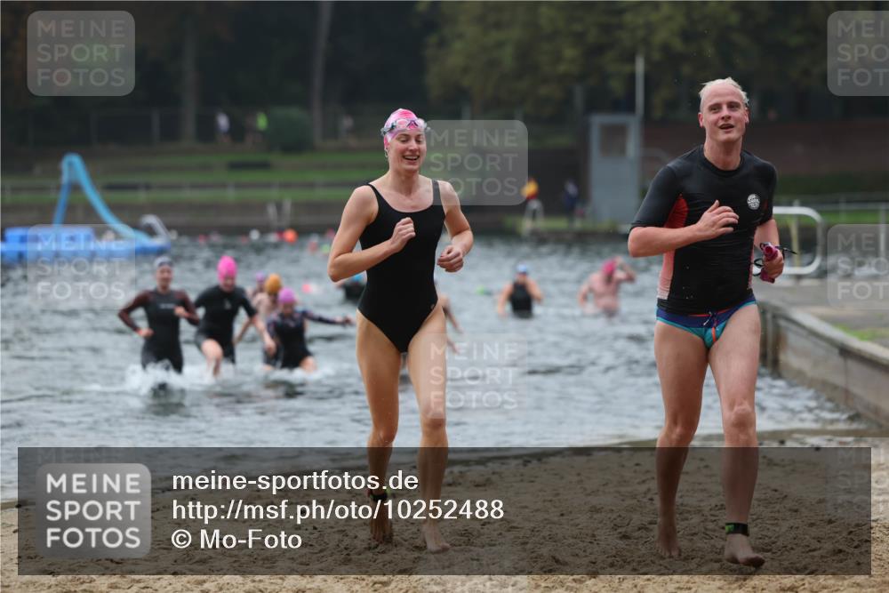 13.09.2026 - Stadtparktriathlon Mo-Foto http://msf.ph/oto/10252488 13.09.2026 09:47:26 Schwimmen 213, 241, 256, 264, 326, 329, 332, 333, 341 meine-sportfotos.de