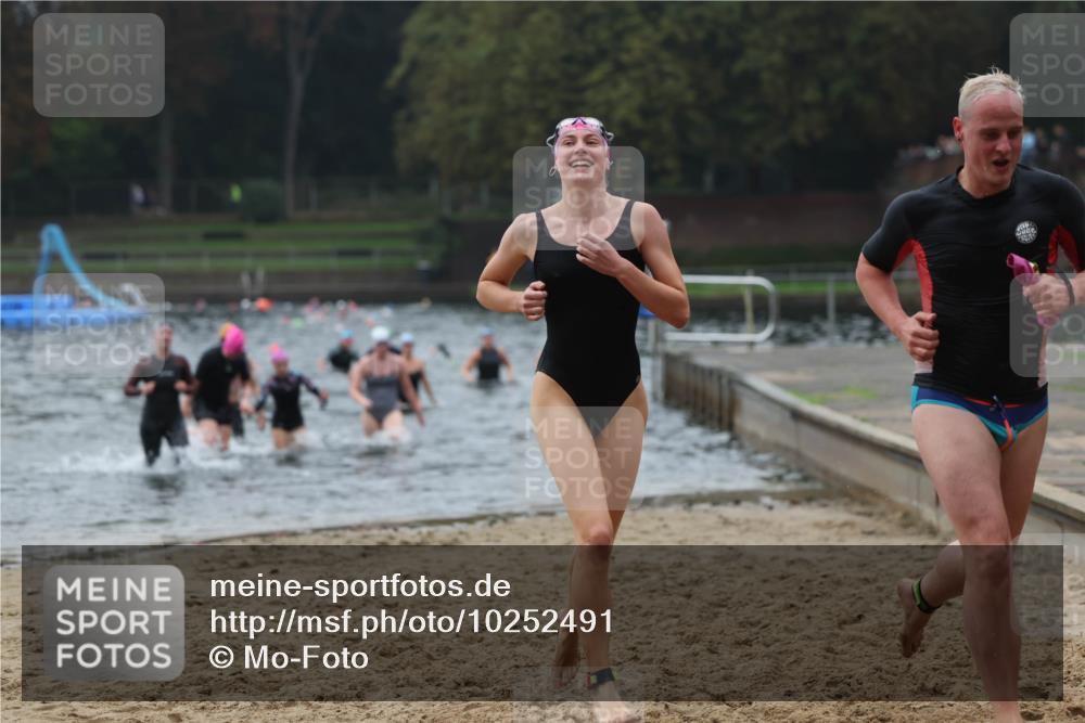 13.09.2026 - Stadtparktriathlon Mo-Foto http://msf.ph/oto/10252491 13.09.2026 09:47:27 Schwimmen 213, 241, 256, 264, 326, 329, 332, 333, 341 meine-sportfotos.de