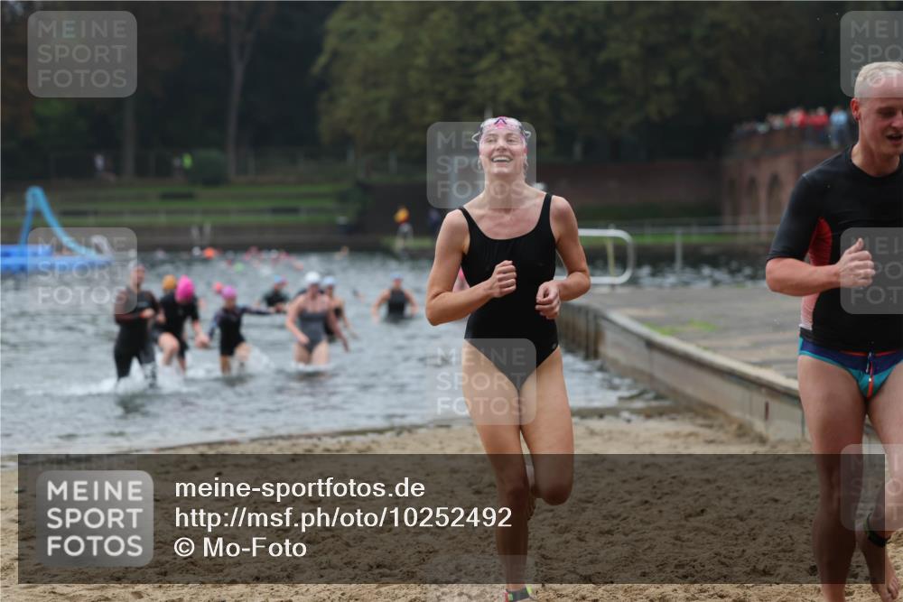 13.09.2026 - Stadtparktriathlon Mo-Foto http://msf.ph/oto/10252492 13.09.2026 09:47:28 Schwimmen 241, 256, 264, 326, 329, 332, 333, 341 meine-sportfotos.de