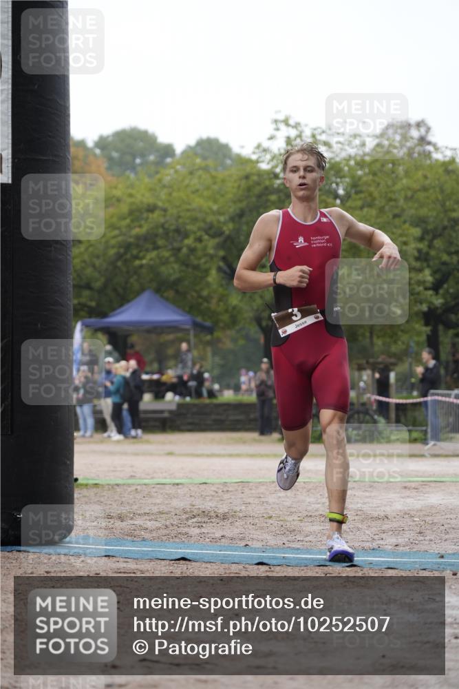 13.09.2026 - Stadtparktriathlon Patografie http://msf.ph/oto/10252507 13.09.2026 09:33:35 Ziel 3 meine-sportfotos.de