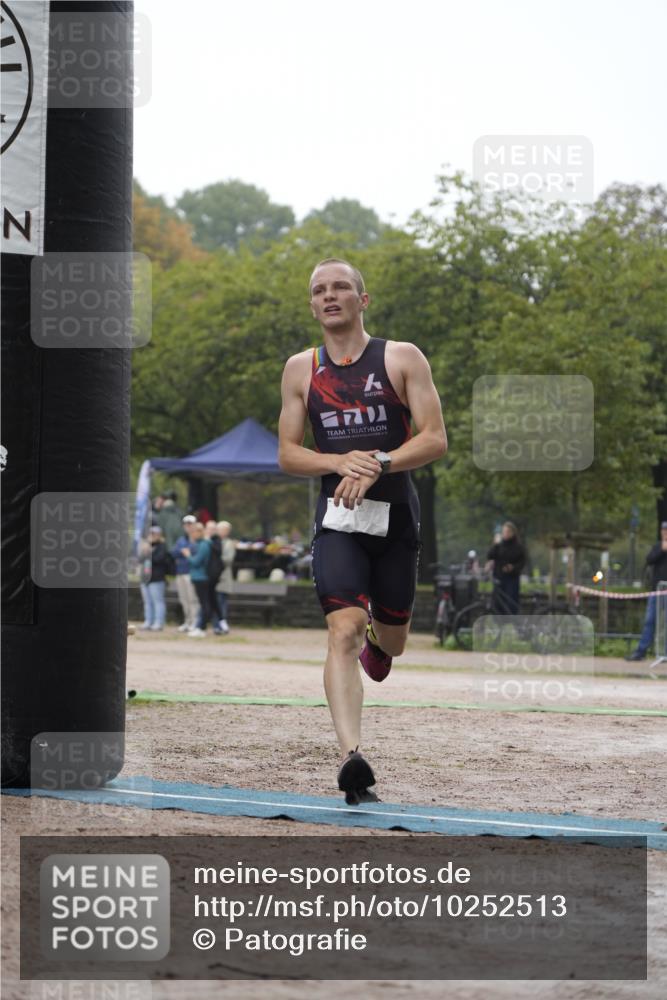 13.09.2026 - Stadtparktriathlon Patografie http://msf.ph/oto/10252513 13.09.2026 09:33:53 Ziel 8 meine-sportfotos.de