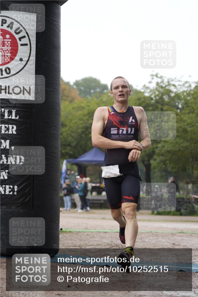 13.09.2026 - Stadtparktriathlon Patografie http://msf.ph/oto/10252515 13.09.2026 09:33:54 Ziel 8 meine-sportfotos.de
