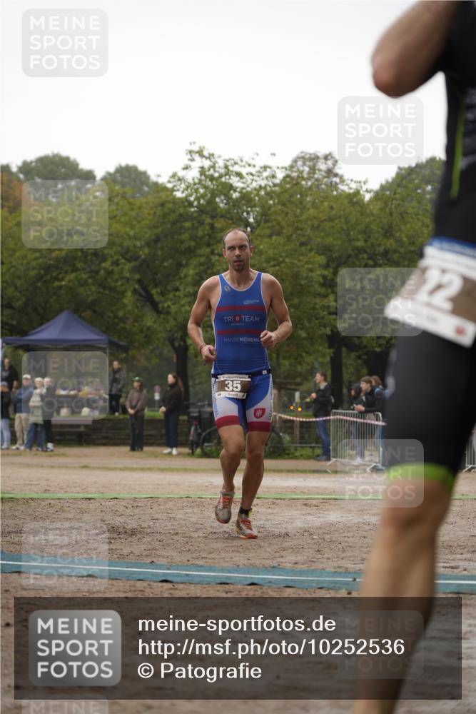 13.09.2026 - Stadtparktriathlon Patografie http://msf.ph/oto/10252536 13.09.2026 09:35:04 Ziel 35 meine-sportfotos.de
