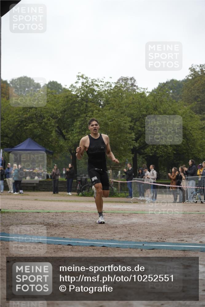 13.09.2026 - Stadtparktriathlon Patografie http://msf.ph/oto/10252551 13.09.2026 09:35:52 Ziel 15, 17, 31, 61 meine-sportfotos.de