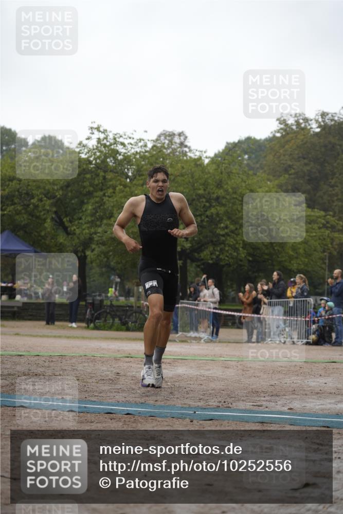 13.09.2026 - Stadtparktriathlon Patografie http://msf.ph/oto/10252556 13.09.2026 09:35:53 Ziel 15, 17, 31, 61 meine-sportfotos.de