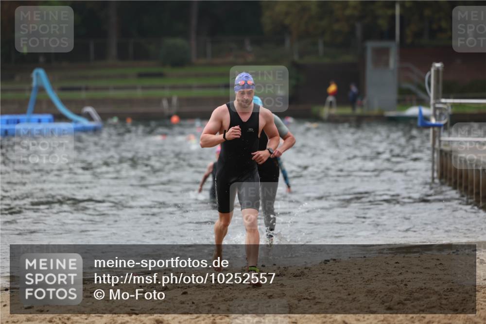 13.09.2026 - Stadtparktriathlon Mo-Foto http://msf.ph/oto/10252557 13.09.2026 09:47:51 Schwimmen 219, 233, 286, 304, 308, 311, 323 meine-sportfotos.de