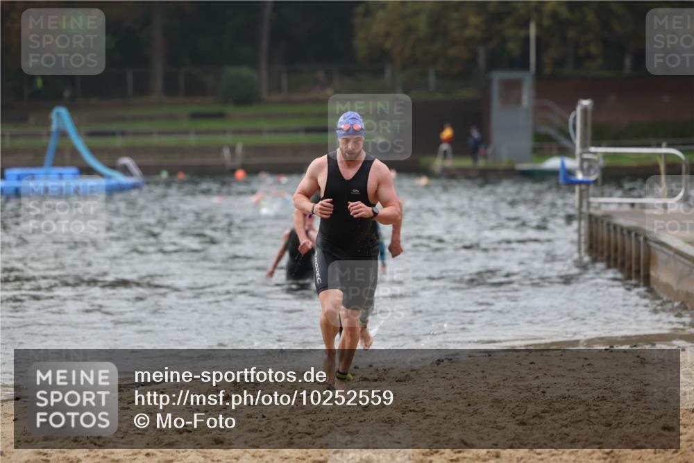 13.09.2026 - Stadtparktriathlon Mo-Foto http://msf.ph/oto/10252559 13.09.2026 09:47:51 Schwimmen 219, 233, 286, 304, 308, 311, 323 meine-sportfotos.de