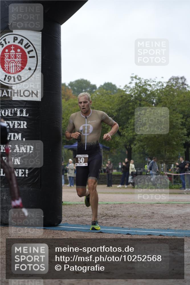13.09.2026 - Stadtparktriathlon Patografie http://msf.ph/oto/10252568 13.09.2026 09:36:29 Ziel 7, 50 meine-sportfotos.de
