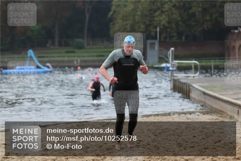 13.09.2026 - Stadtparktriathlon Mo-Foto http://msf.ph/oto/10252578 13.09.2026 09:47:54 Schwimmen 219, 233, 236, 276, 286, 311 meine-sportfotos.de