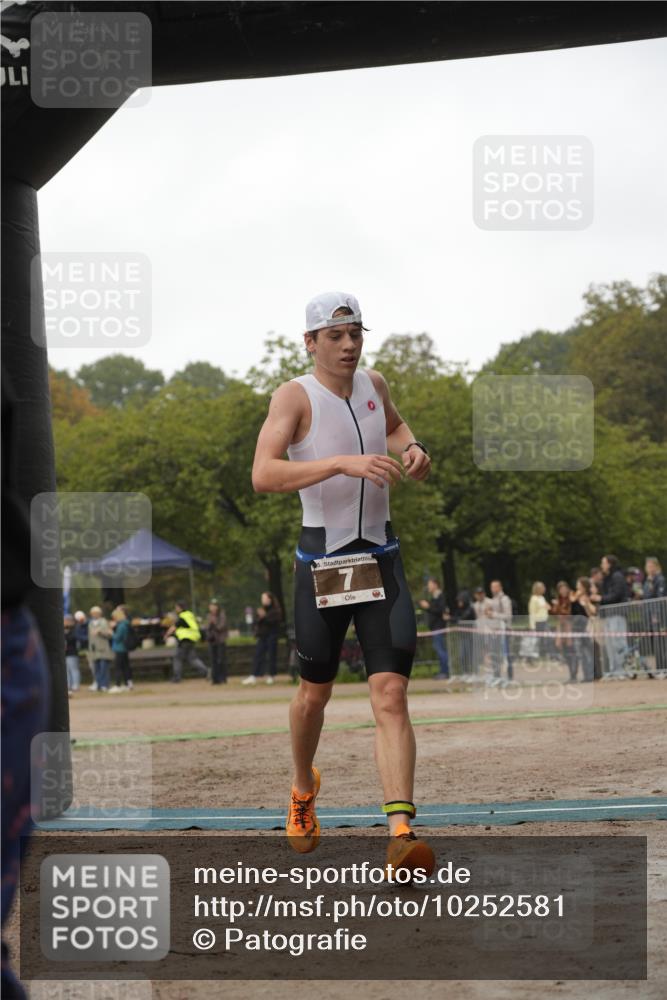 13.09.2026 - Stadtparktriathlon Patografie http://msf.ph/oto/10252581 13.09.2026 09:36:35 Ziel 7, 14, 50 meine-sportfotos.de
