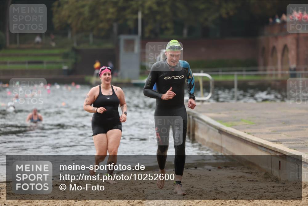 13.09.2026 - Stadtparktriathlon Mo-Foto http://msf.ph/oto/10252600 13.09.2026 09:48:04 Schwimmen 233, 236, 276 meine-sportfotos.de