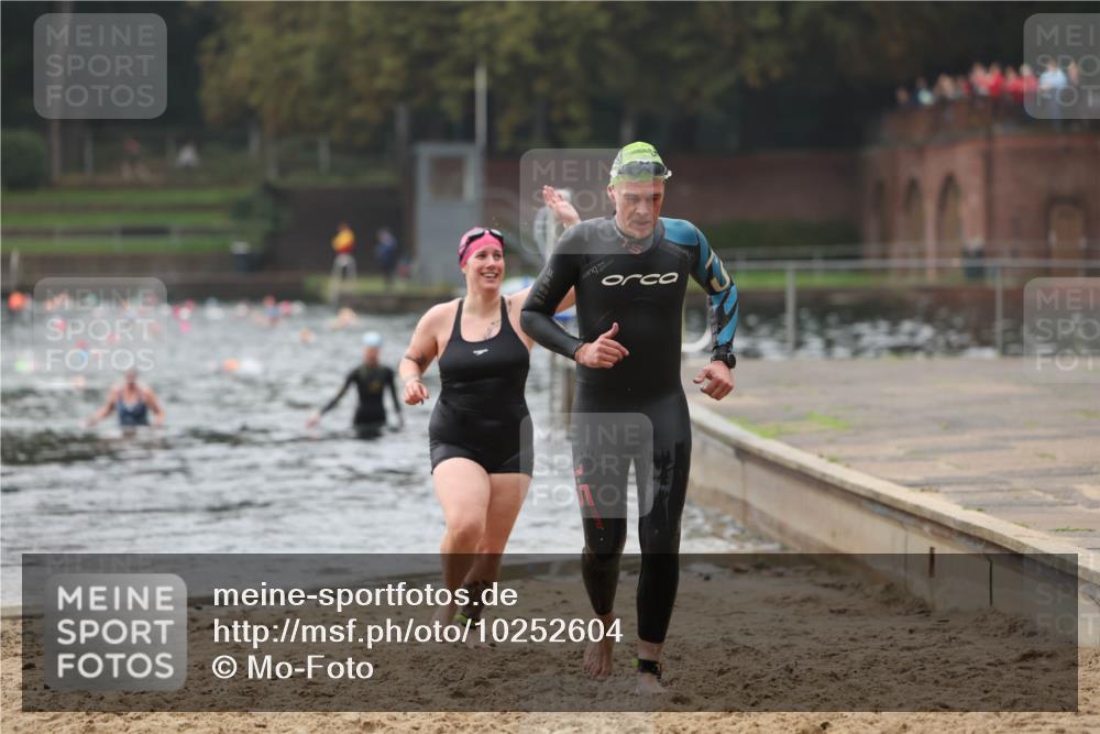 13.09.2026 - Stadtparktriathlon Mo-Foto http://msf.ph/oto/10252604 13.09.2026 09:48:05 Schwimmen 233, 236, 276 meine-sportfotos.de