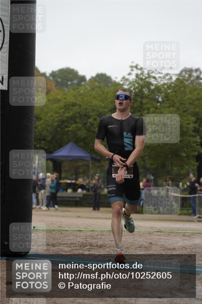 13.09.2026 - Stadtparktriathlon Patografie http://msf.ph/oto/10252605 13.09.2026 09:38:05 Ziel 43 meine-sportfotos.de