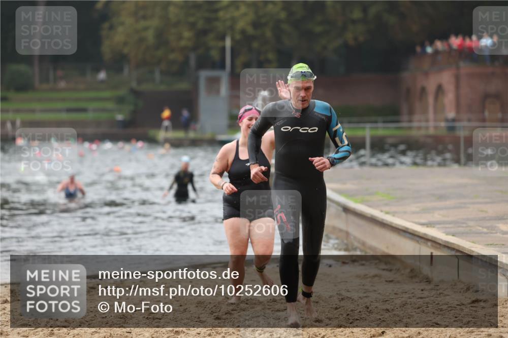 13.09.2026 - Stadtparktriathlon Mo-Foto http://msf.ph/oto/10252606 13.09.2026 09:48:05 Schwimmen 233, 236, 276 meine-sportfotos.de
