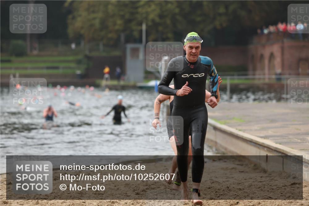 13.09.2026 - Stadtparktriathlon Mo-Foto http://msf.ph/oto/10252607 13.09.2026 09:48:05 Schwimmen 233, 236, 276 meine-sportfotos.de