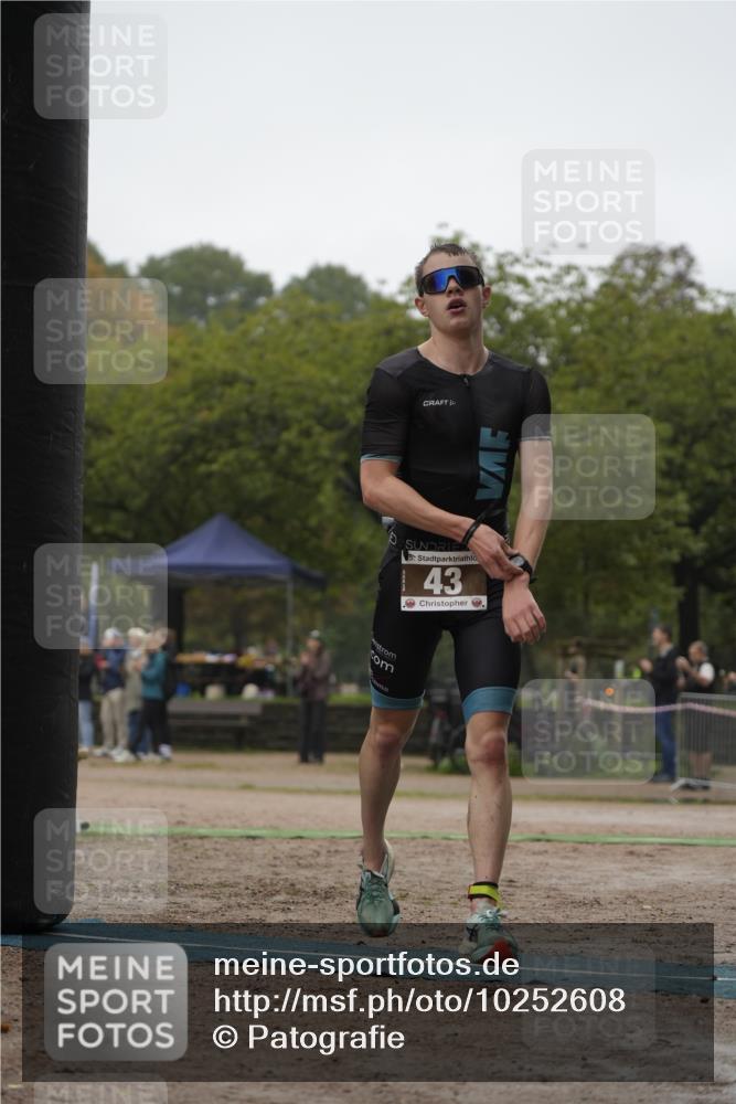 13.09.2026 - Stadtparktriathlon Patografie http://msf.ph/oto/10252608 13.09.2026 09:38:05 Ziel 43 meine-sportfotos.de