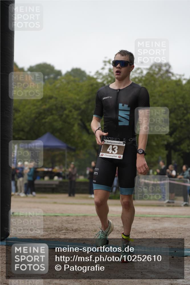 13.09.2026 - Stadtparktriathlon Patografie http://msf.ph/oto/10252610 13.09.2026 09:38:05 Ziel 43 meine-sportfotos.de