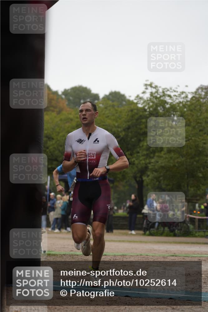 13.09.2026 - Stadtparktriathlon Patografie http://msf.ph/oto/10252614 13.09.2026 09:38:15 Ziel 2, 10, 40 meine-sportfotos.de