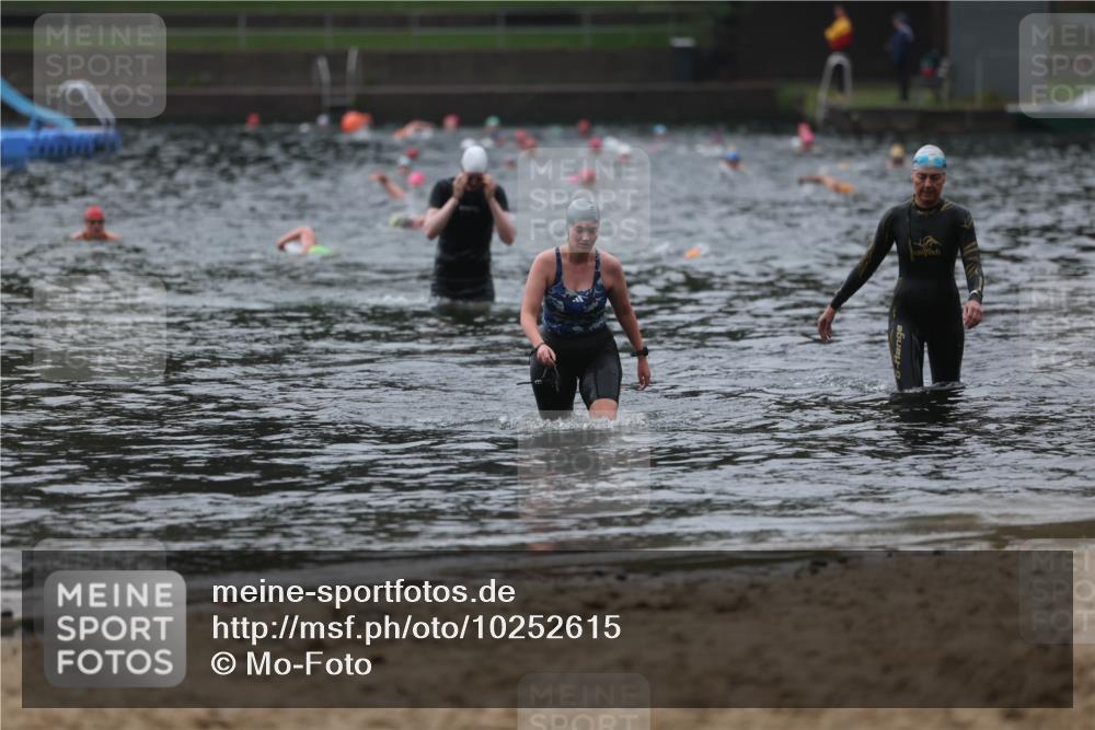 13.09.2026 - Stadtparktriathlon Mo-Foto http://msf.ph/oto/10252615 13.09.2026 09:48:16 Schwimmen 228 meine-sportfotos.de