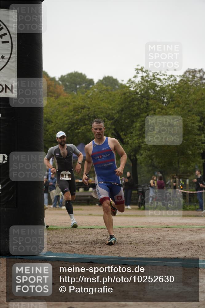 13.09.2026 - Stadtparktriathlon Patografie http://msf.ph/oto/10252630 13.09.2026 09:38:33 Ziel 16, 32 meine-sportfotos.de