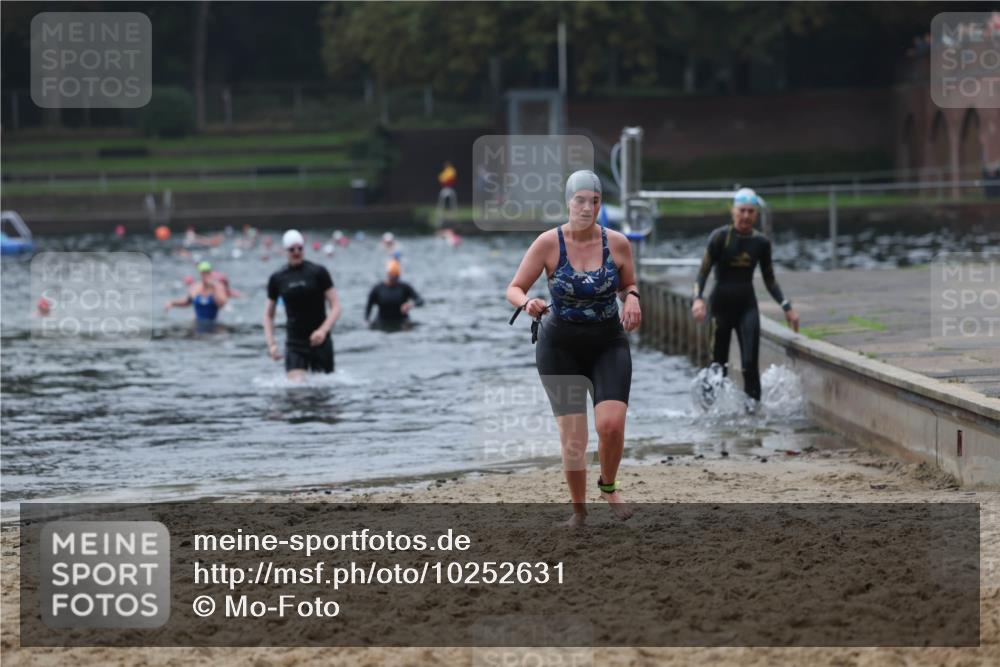 13.09.2026 - Stadtparktriathlon Mo-Foto http://msf.ph/oto/10252631 13.09.2026 09:48:23 Schwimmen 228, 278, 289 meine-sportfotos.de