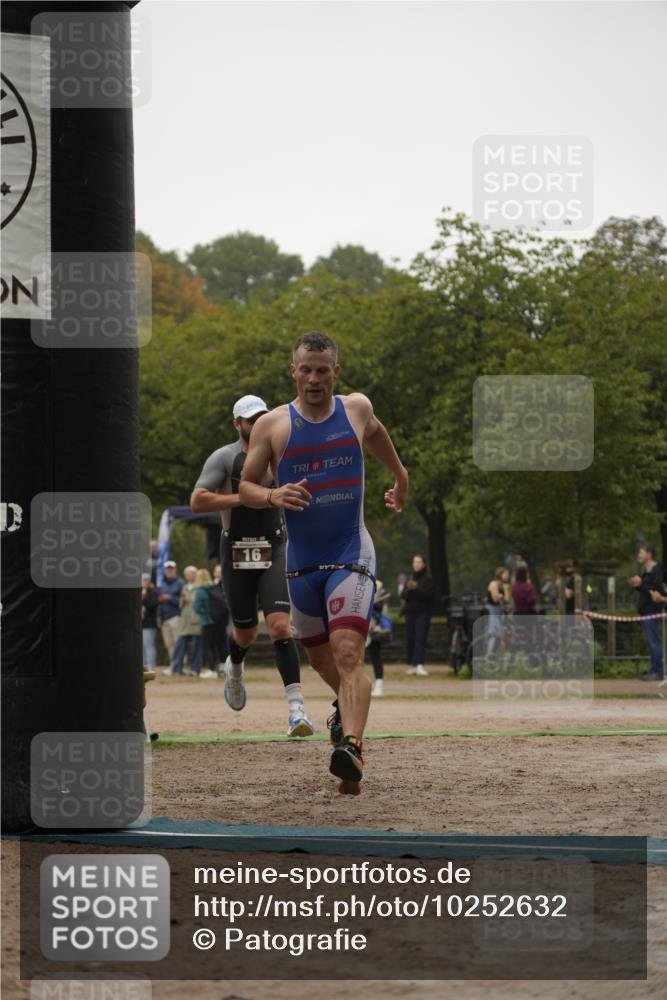13.09.2026 - Stadtparktriathlon Patografie http://msf.ph/oto/10252632 13.09.2026 09:38:34 Ziel 16, 32 meine-sportfotos.de
