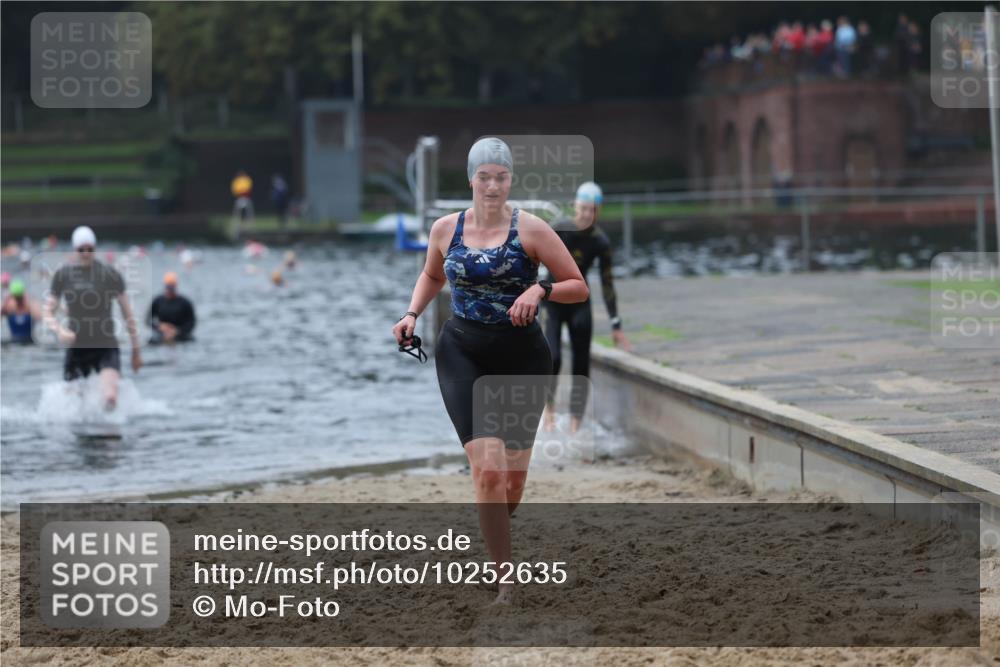 13.09.2026 - Stadtparktriathlon Mo-Foto http://msf.ph/oto/10252635 13.09.2026 09:48:24 Schwimmen 228, 278, 289 meine-sportfotos.de