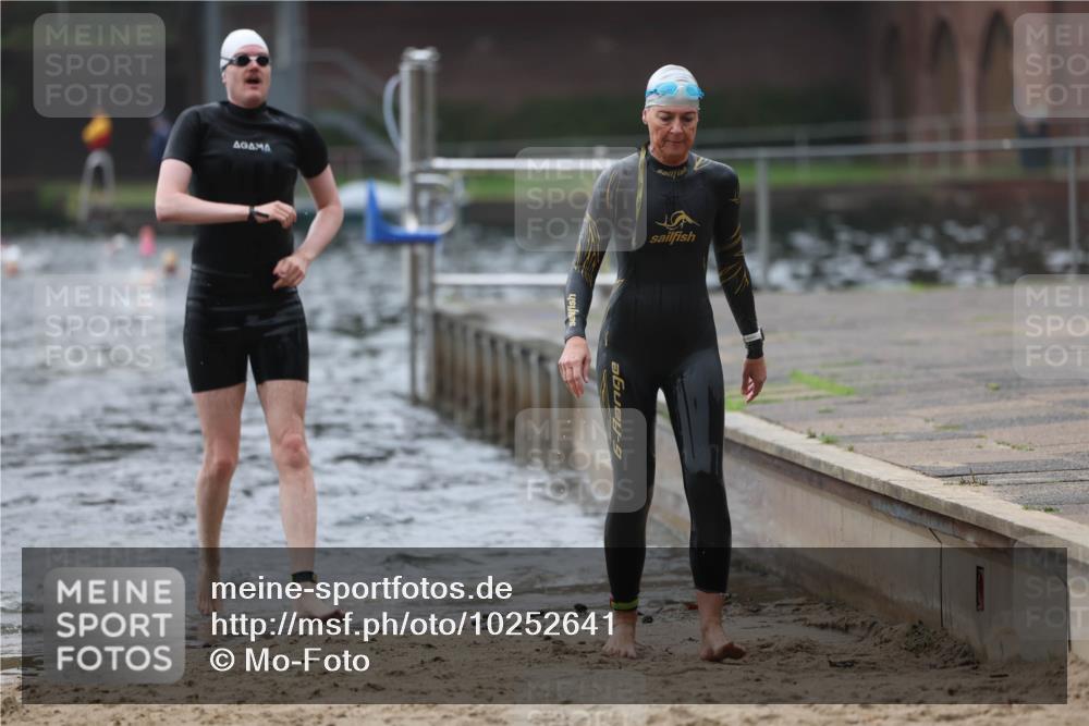 13.09.2026 - Stadtparktriathlon Mo-Foto http://msf.ph/oto/10252641 13.09.2026 09:48:28 Schwimmen 228, 278, 289 meine-sportfotos.de