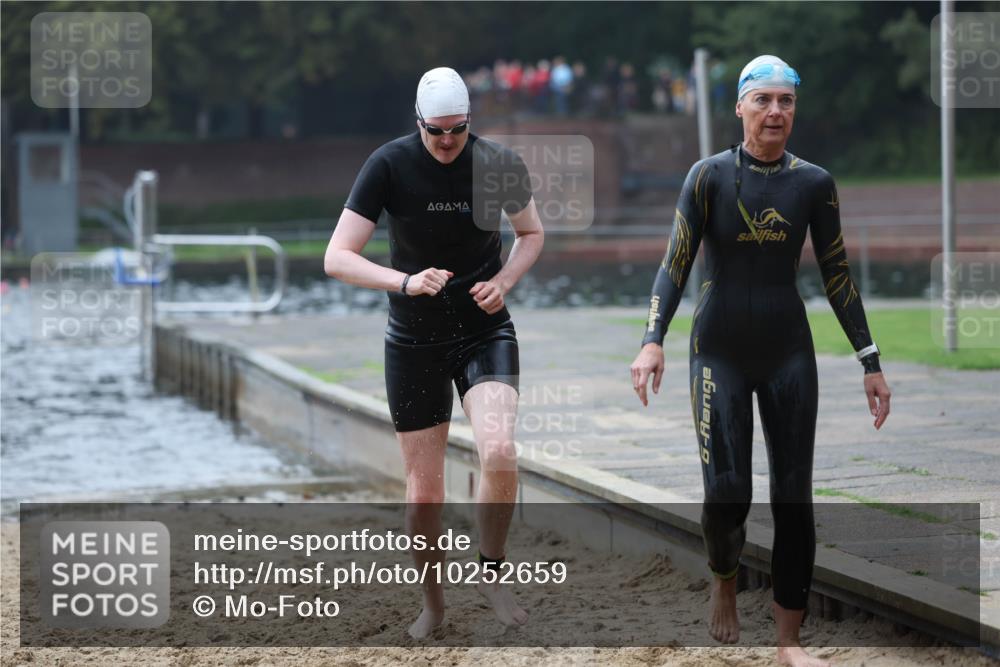 13.09.2026 - Stadtparktriathlon Mo-Foto http://msf.ph/oto/10252659 13.09.2026 09:48:33 Schwimmen 267, 278, 289 meine-sportfotos.de
