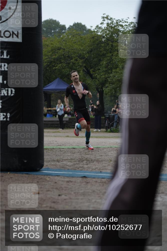 13.09.2026 - Stadtparktriathlon Patografie http://msf.ph/oto/10252677 13.09.2026 09:39:55 Ziel 18, 33, 51, 70 meine-sportfotos.de