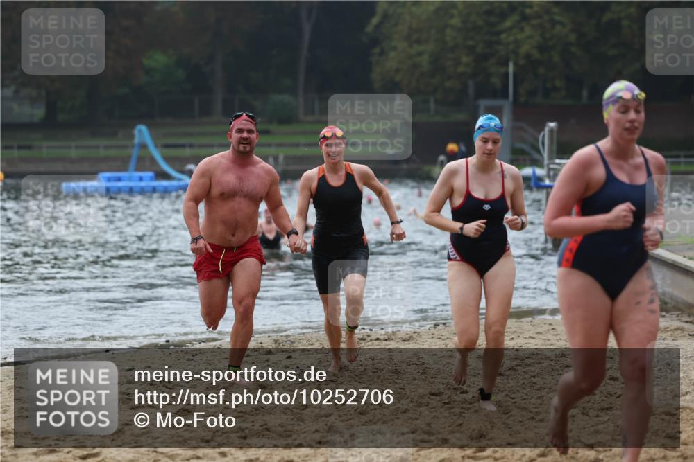 13.09.2026 - Stadtparktriathlon Mo-Foto http://msf.ph/oto/10252706 13.09.2026 09:48:52 Schwimmen 243, 244, 246, 251, 261, 302 meine-sportfotos.de