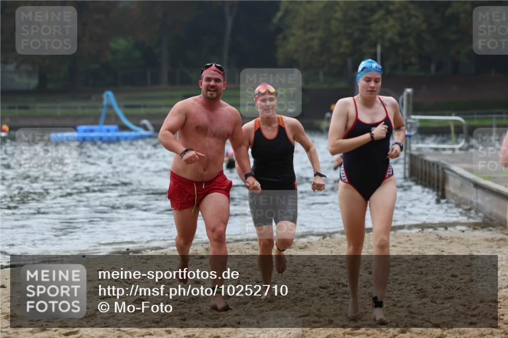 13.09.2026 - Stadtparktriathlon Mo-Foto http://msf.ph/oto/10252710 13.09.2026 09:48:53 Schwimmen 243, 244, 246, 251, 261, 302 meine-sportfotos.de