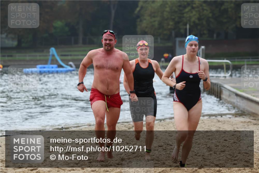 13.09.2026 - Stadtparktriathlon Mo-Foto http://msf.ph/oto/10252711 13.09.2026 09:48:53 Schwimmen 243, 244, 246, 251, 261, 302 meine-sportfotos.de